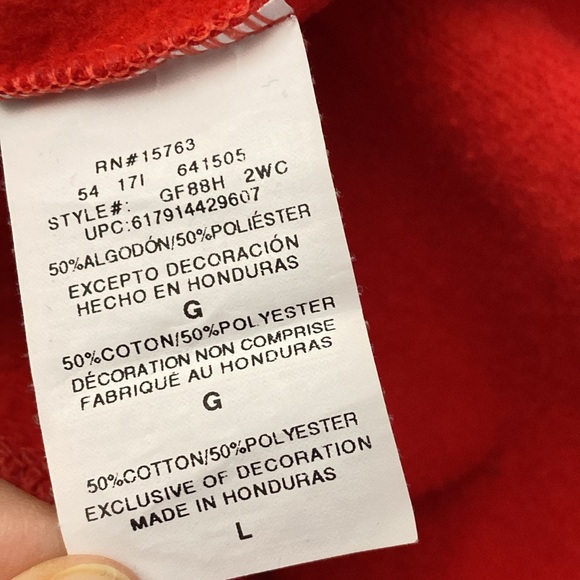 Champion Red Crewneck - Large - Picture 5 of 6